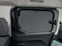 Sada dvou slunench clon pro vklopn okna Citroenu Berlingo (K9) 2018- (1628951380, Peugeot Rifter)